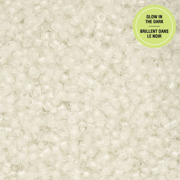 Cylin 11/0 Glow in the Dark - White to Sky