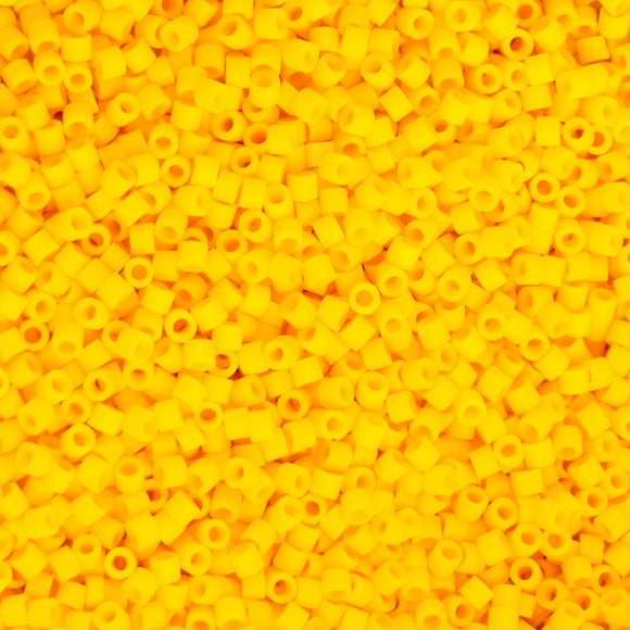 Cylin 11/0 Opaque Butterlight Matte