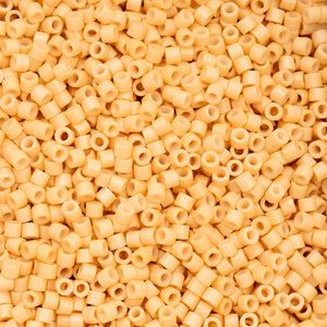 Cylin 11/0 Opaque Toasted Almond