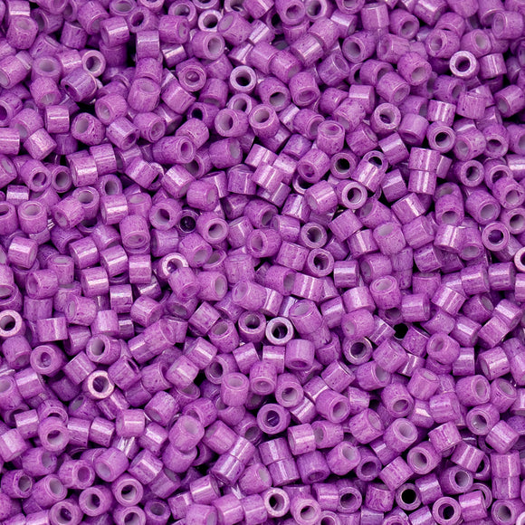 Cylin 11/0 Opaque Violet