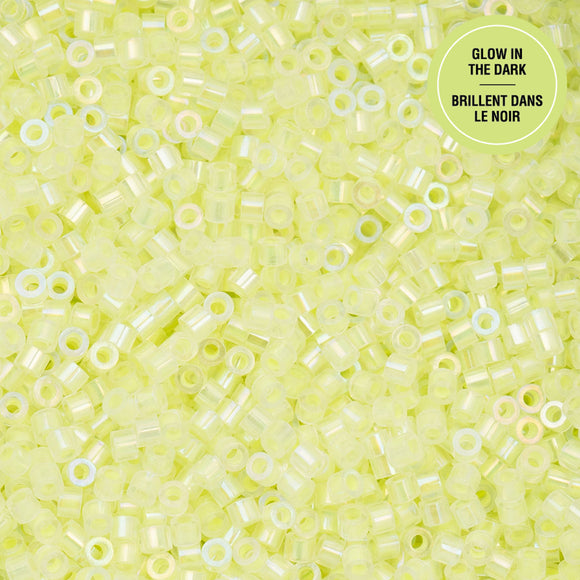Cylin 11/0 Glow in the Dark AB - Yellow Neon