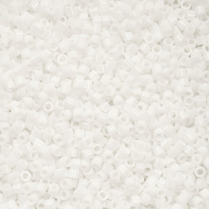 Cylin 11/0 Chalk White