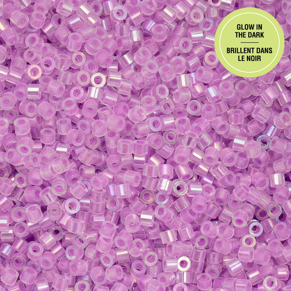 Cylin 11/0 Glow in the Dark AB - Purple