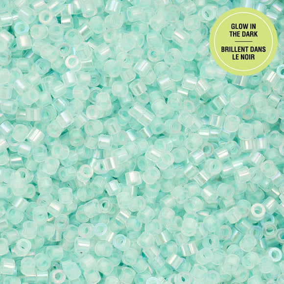 Cylin 11/0 Glow in the Dark AB - Turquoise