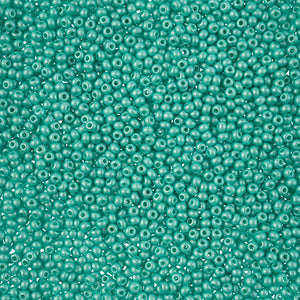 Czech 11/0 Permalux Dyed Chalk Mint