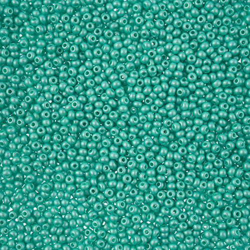 Czech 11/0 Permalux Dyed Chalk Mint